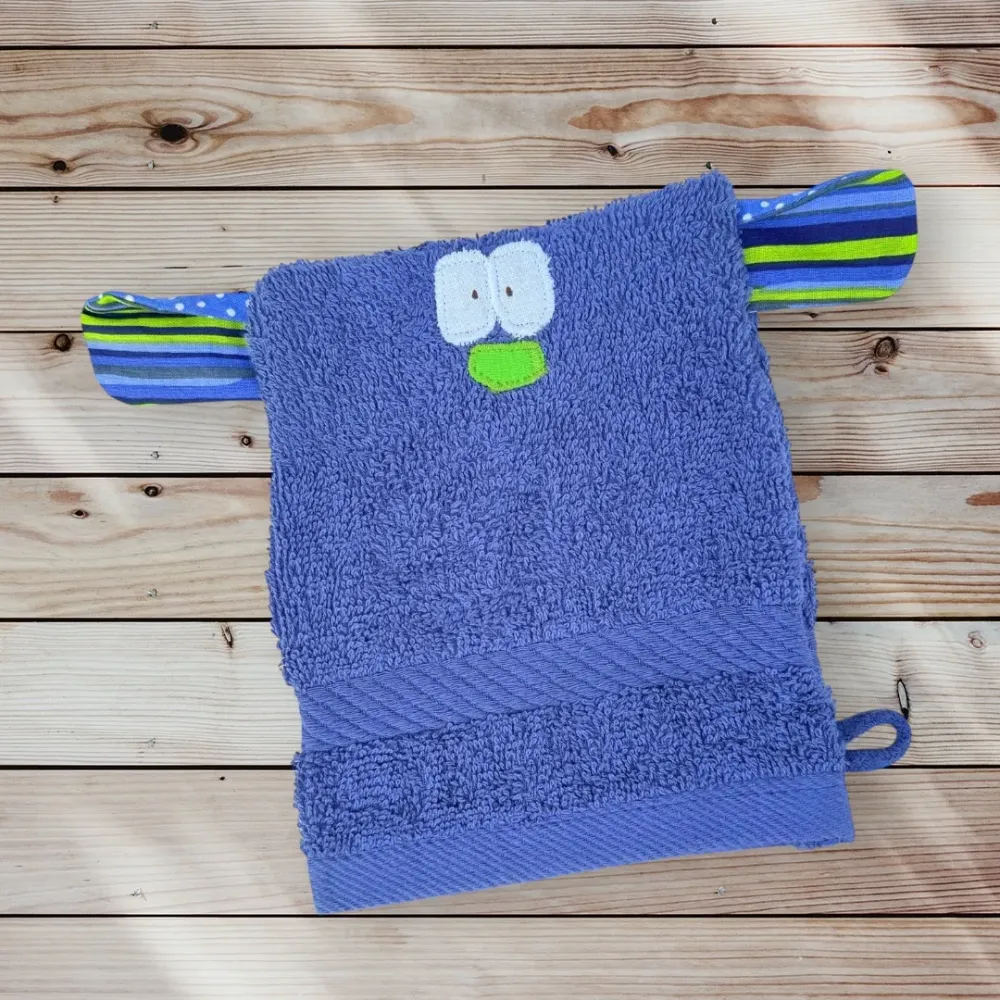 Handgemachter Waschhandschuh “Monsterchen” – verspielt & kinderfreundlich