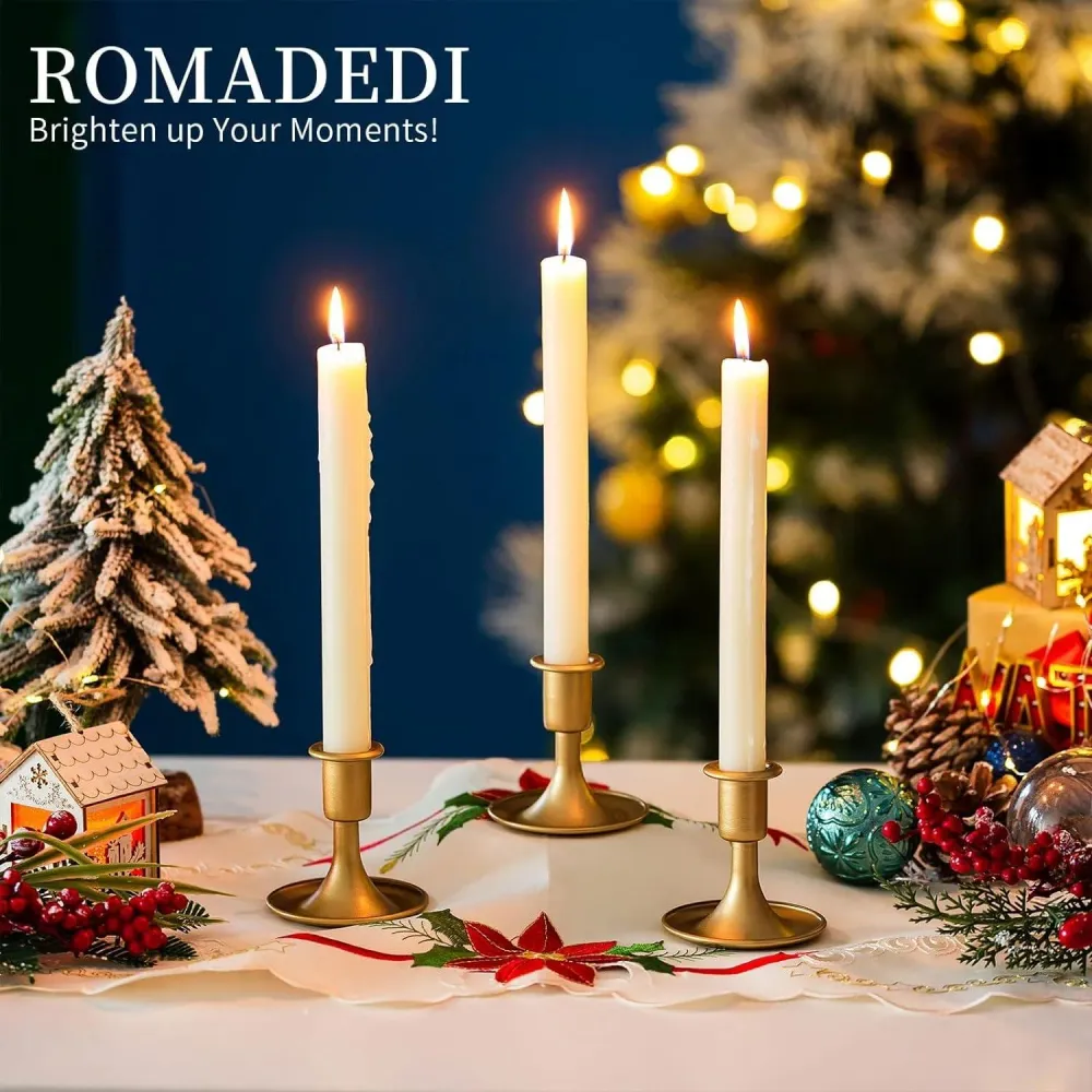 Goldener Kerzenständer für