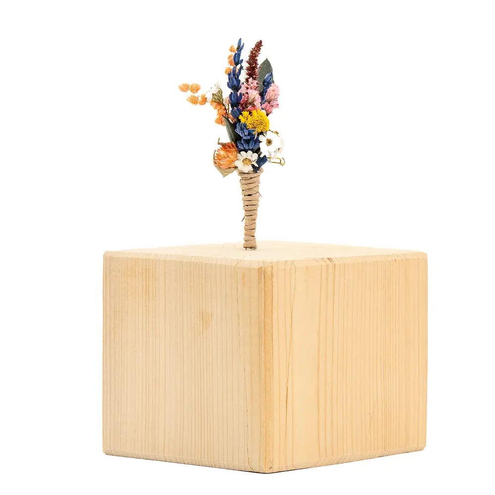Hedda | Feder&Konfetti | Anstecker