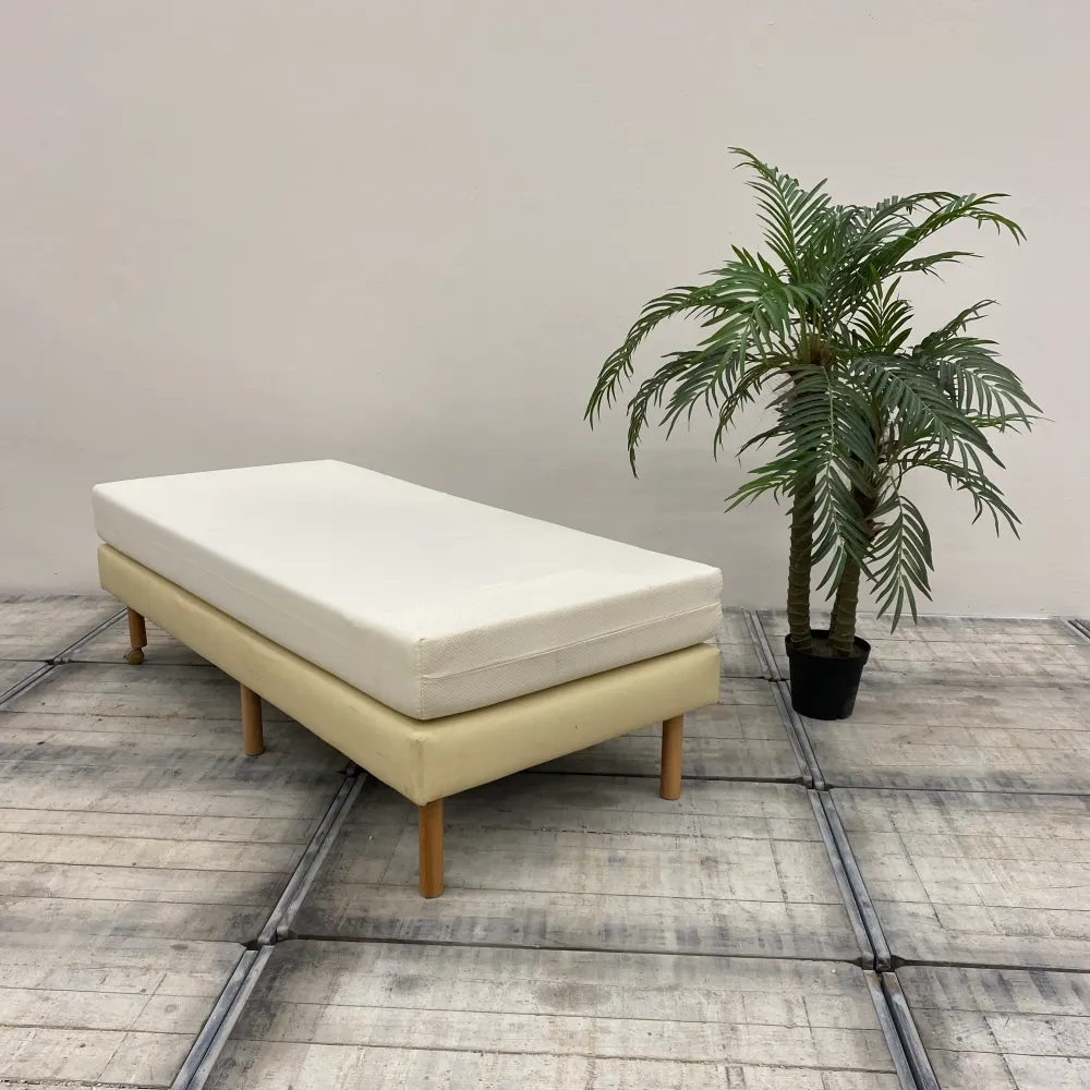 Boxspringbett creme 90x200 Kunstleder Inkl. Matratze Bett Gebraucht