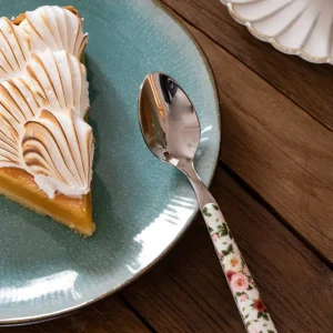 Löffel mit Rosendesign