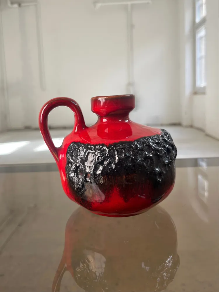 Vase 210 rot schwarz von Kreutz Keramik