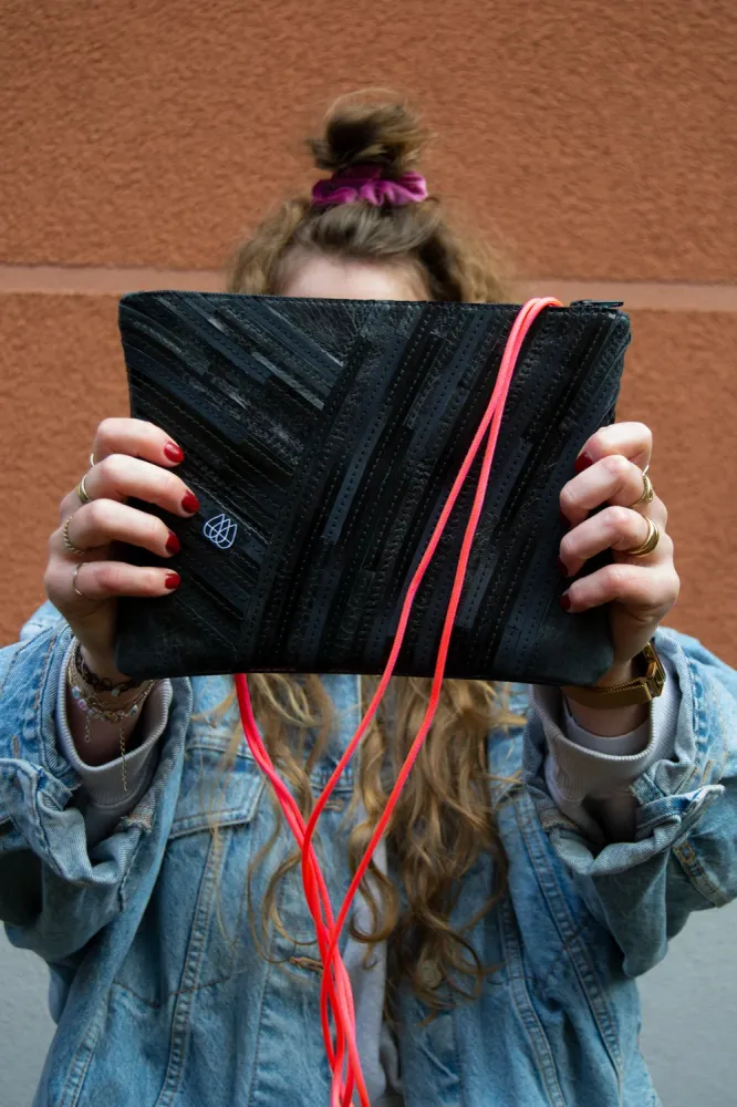 Festivaltasche Crazy Stripes / All Black / Medium