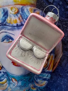 "Fake Wimpern " ...bringen dich zum schmunzeln ob als Baumanhänger oder Geschenkeanhänger