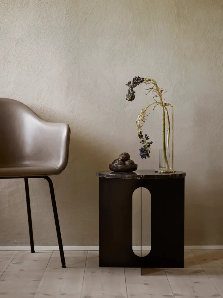 ANDROGYNE Beistelltisch schwarzer Marmor