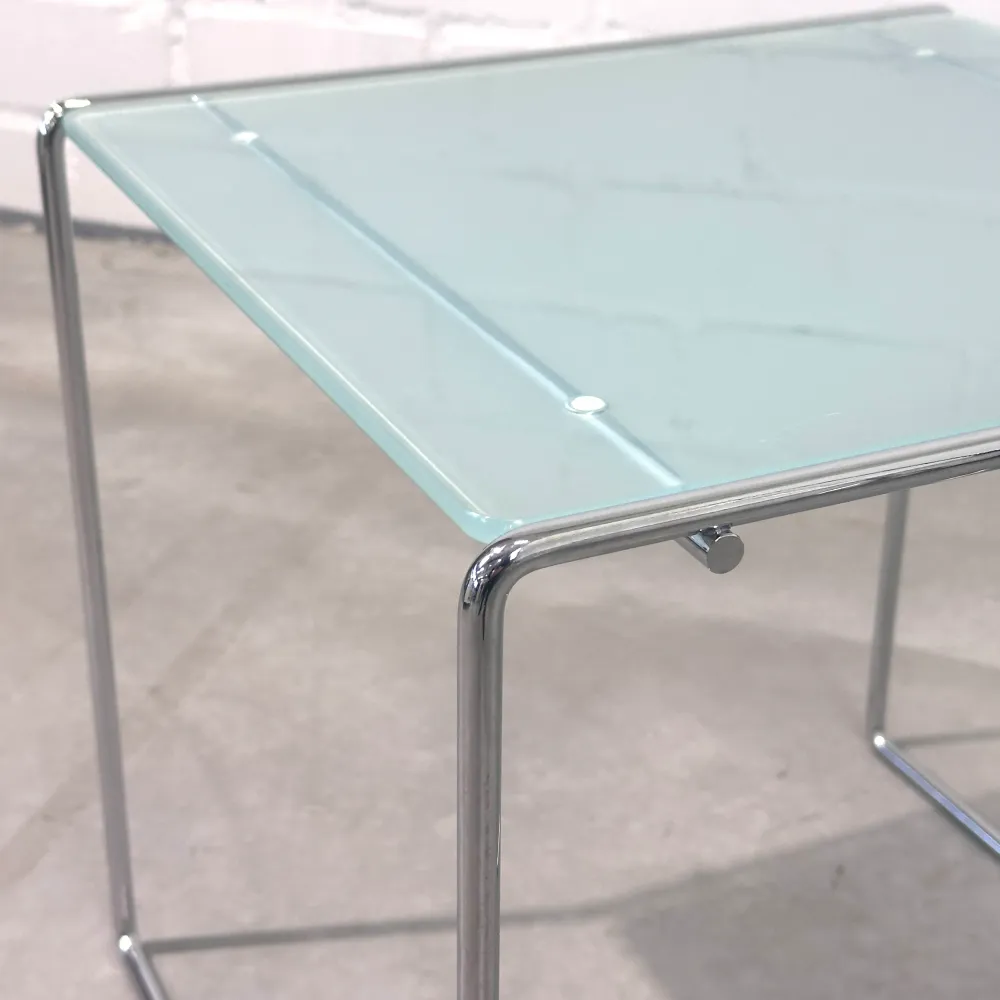 Cassina Marcel T Beistelltisch Glas